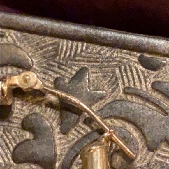 Earrings - Picture 2 of 4